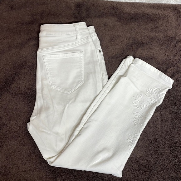 Simply Vera Wang white Crop Pants Sz 10 - Picture 1 of 6